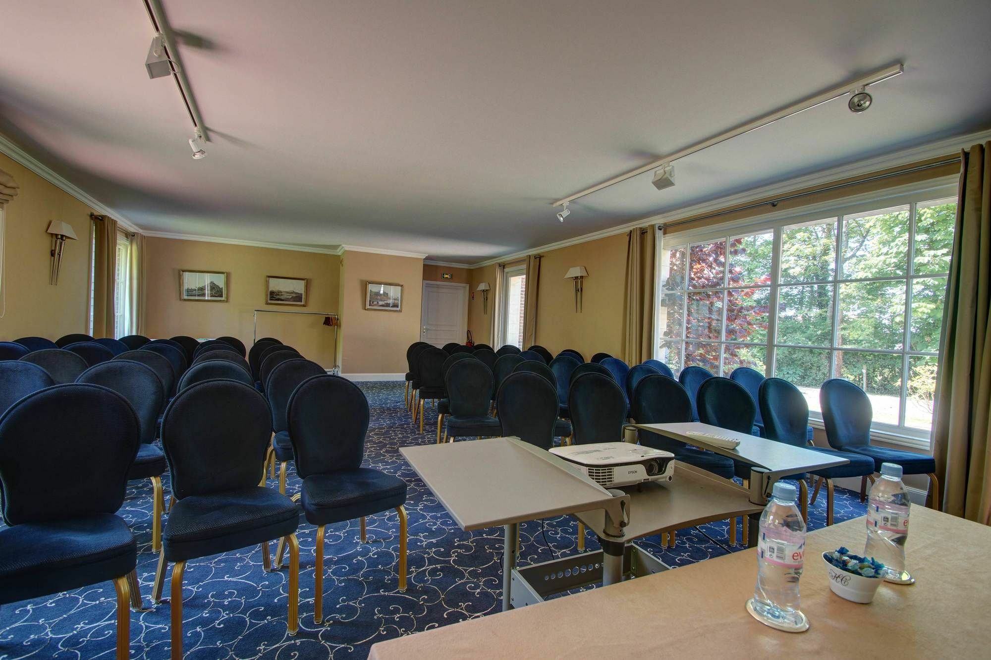 Hotel Chateau Clery Hesdin-lʼAbbé Kültér fotó